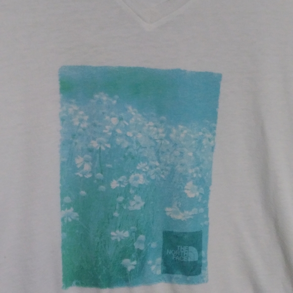 The North Face slim fit tshirt sz L - Picture 8 of 8